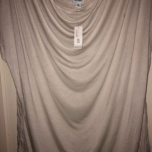 NWT • OLD NAVY • SS SHIRT
